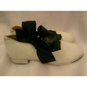 Dance Tap Shoes Capezio N625 White 1M Girls Tyette Elastic Student